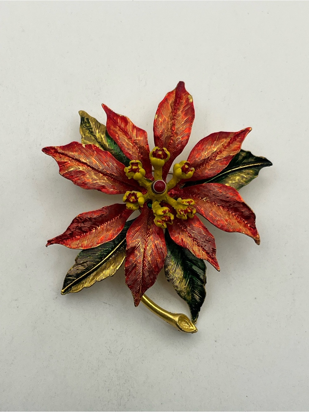 Weiss poinsettia flower red green enamel gold tone brooch pin vintage Christmas - Picture 11 of 15